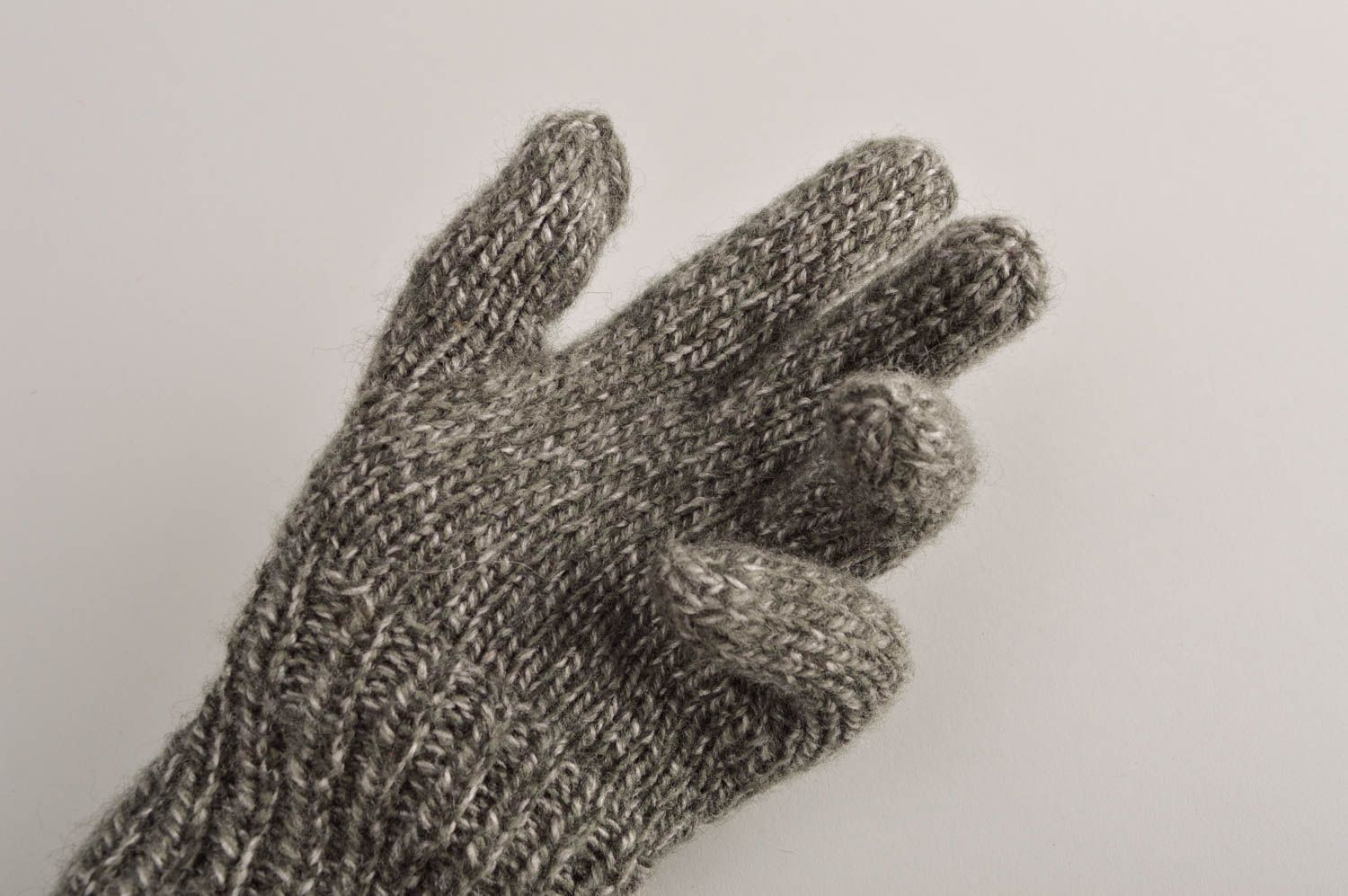 Gants tricot Accessoire femme fait main de fils de demi-laine Cadeau femme photo 5