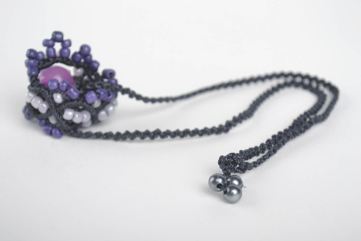 Pendentif bague macramé violet Bijou fait main original Cadeau pour femme photo 4