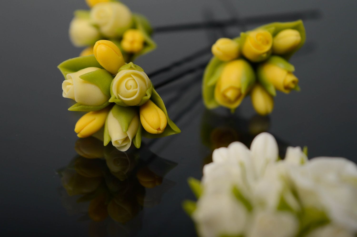 Épingles à cheveux en porcelaine froide de coiffure avec fleurs jaunes 3 pièces photo 2