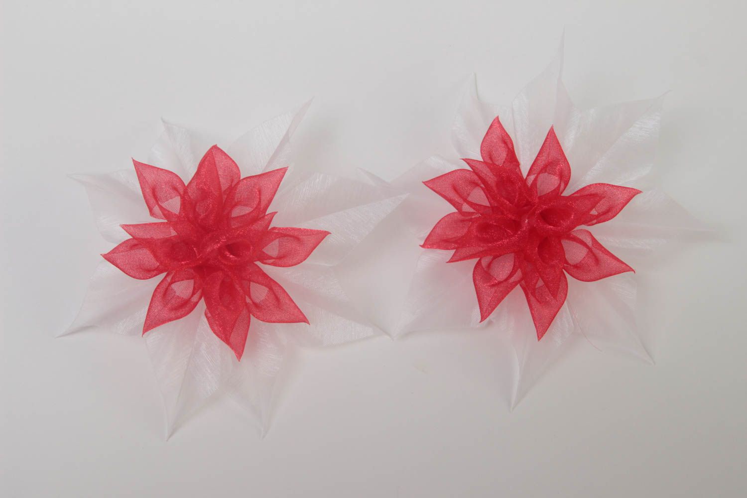 Резинки для волос в виде цветок набор из 2 штук белая с красным ручная работа фото 2