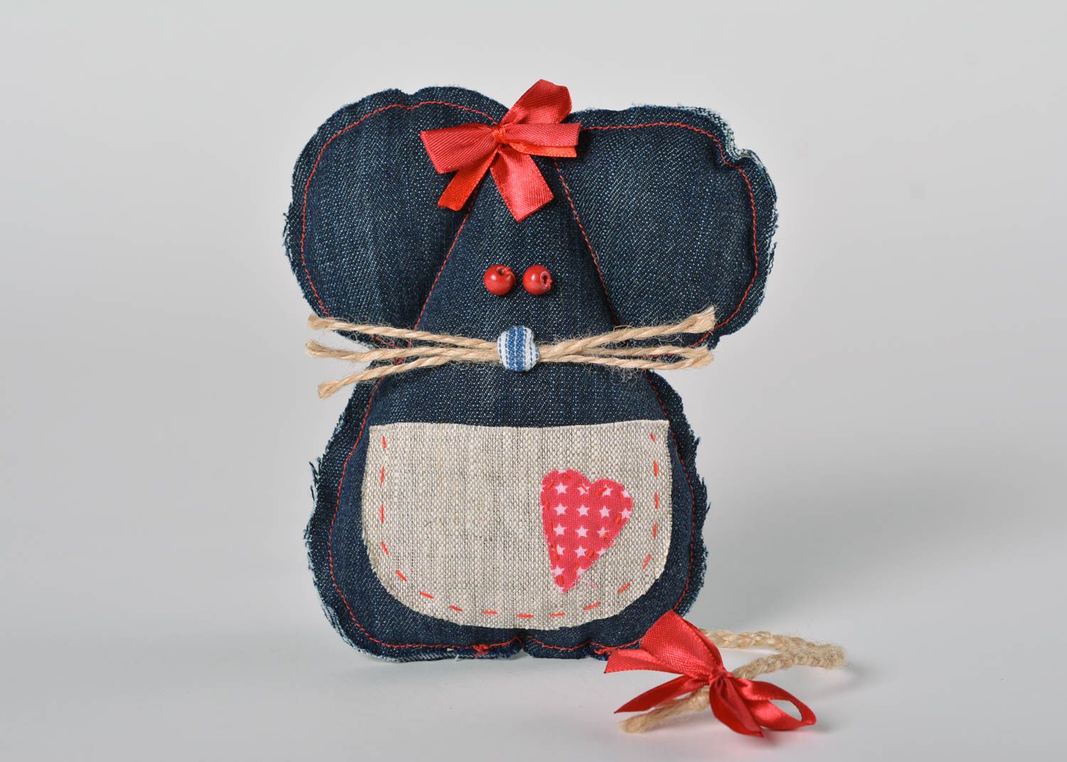 Jouet enfant Peluche souris fait main Cadeau original en jean et lin décoration photo 1