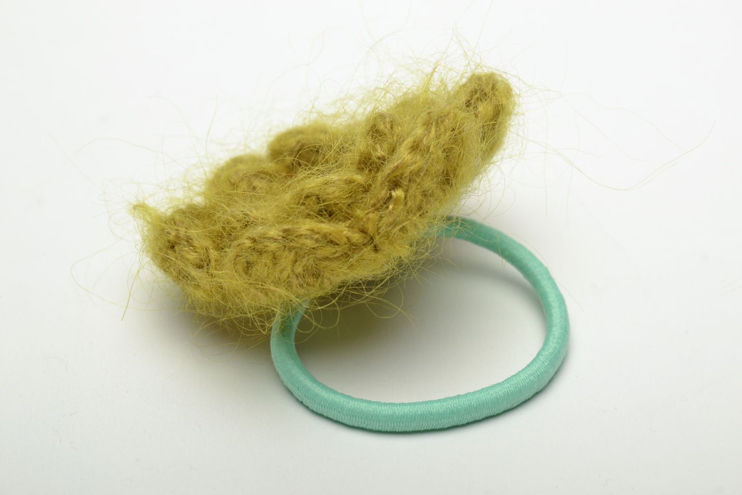 Fluffy olive hair tie with crochet flower photo 4