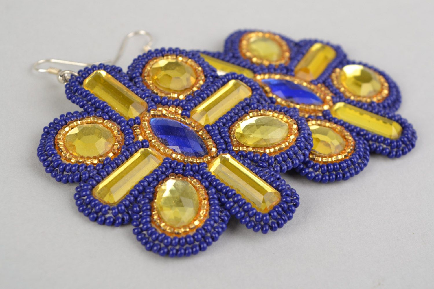 Handmade bright beaded blue and golden floral earrings with cabochons photo 4