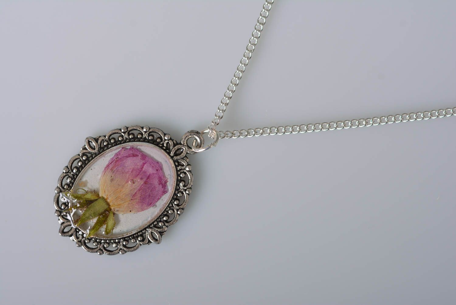 Elegant pendant botanic jewelry handmade pendant with natural flowers for girls photo 4