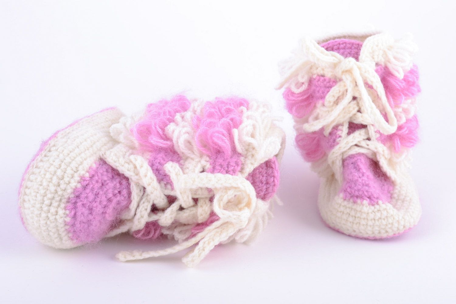 Beautiful pink and white baby shoes crocheted of semi-woolen threads for girl photo 5