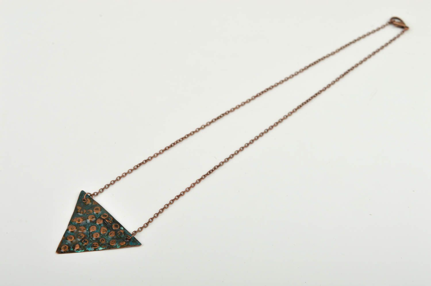 Handmade schöner Kupfer Anhänger Dreieck Designer Schmuck Accessoire für Frauen  foto 3