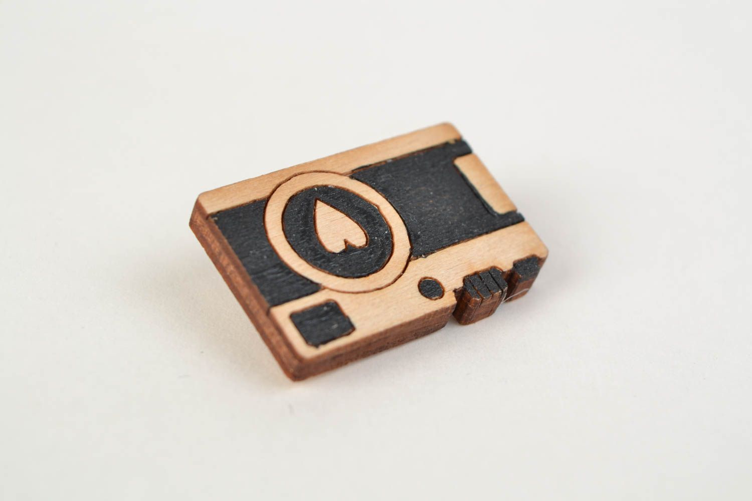 Handmade wooden brooch painted with acrylics Photo Camera present for girl photo 3