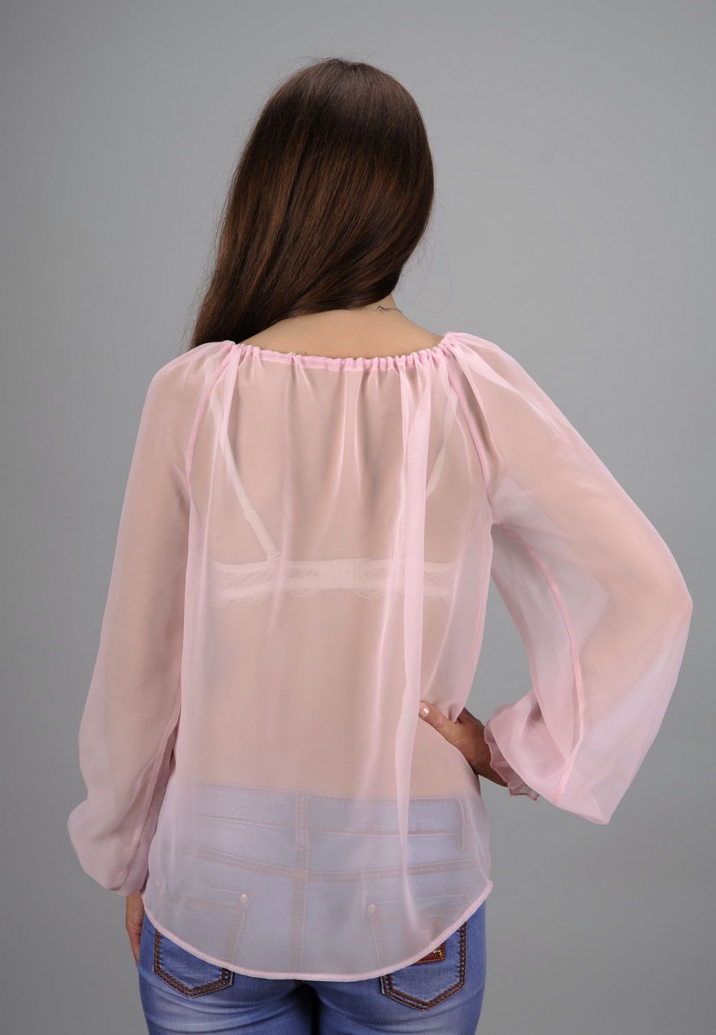 Pink blouse made of artificial chiffon photo 4