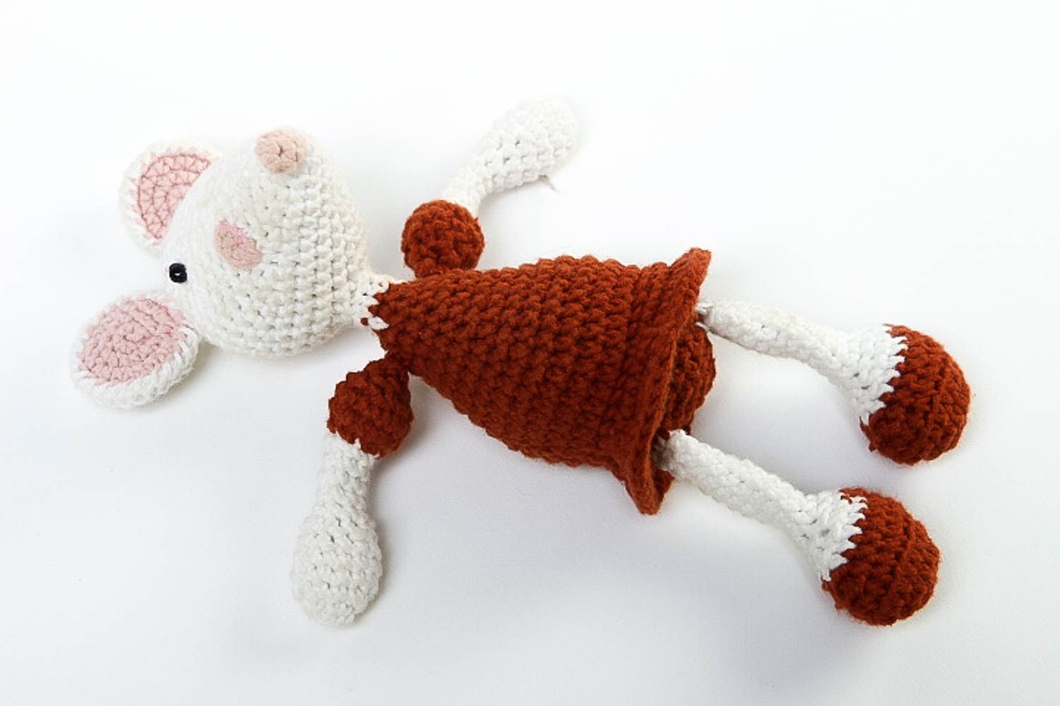 Jouet tricoté Peluche faite main souris blanche au crochet Cadeau enfant photo 2