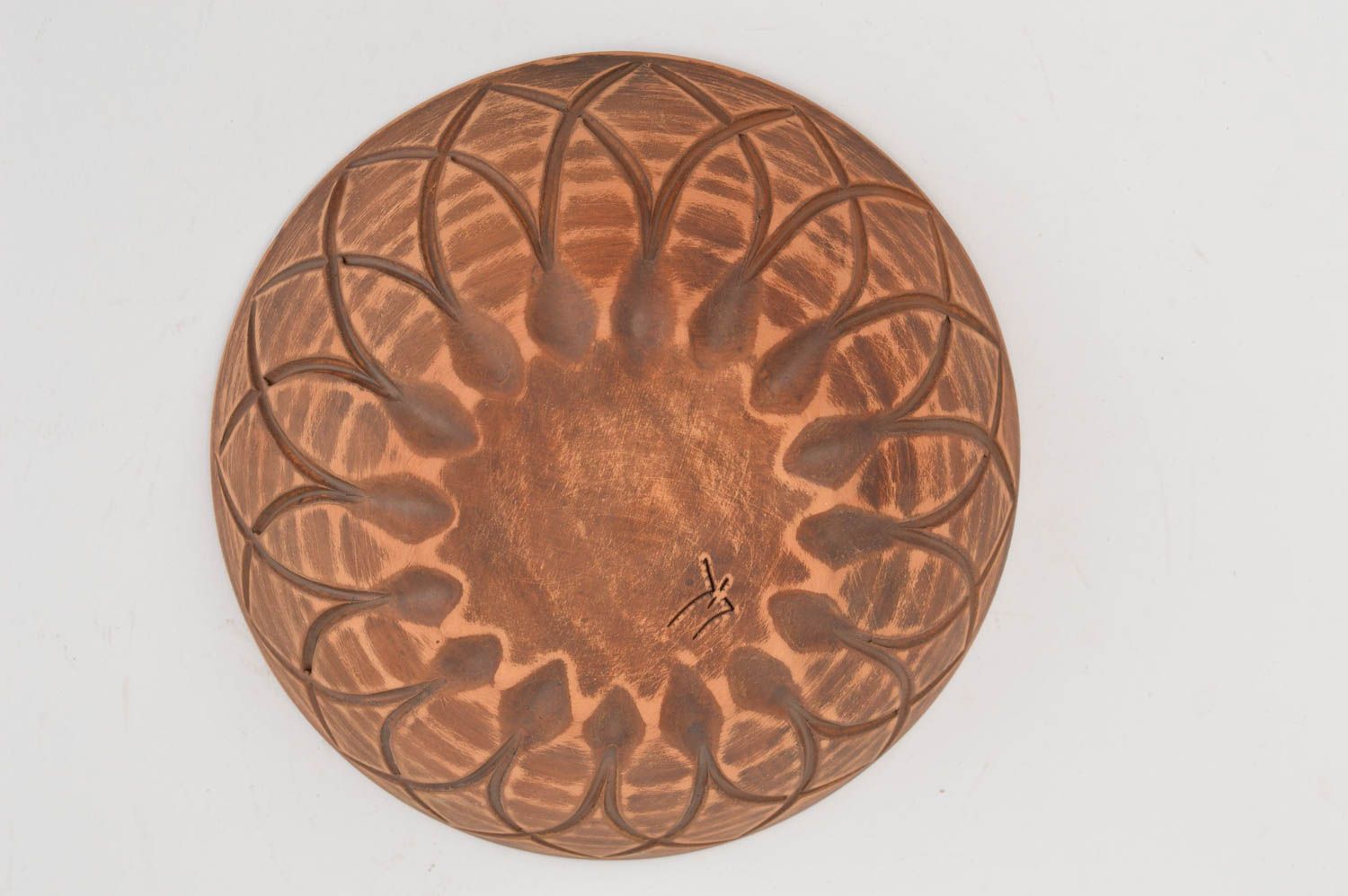 Bol en céramique creux large brun ornementé fait main original pour fruits  photo 2