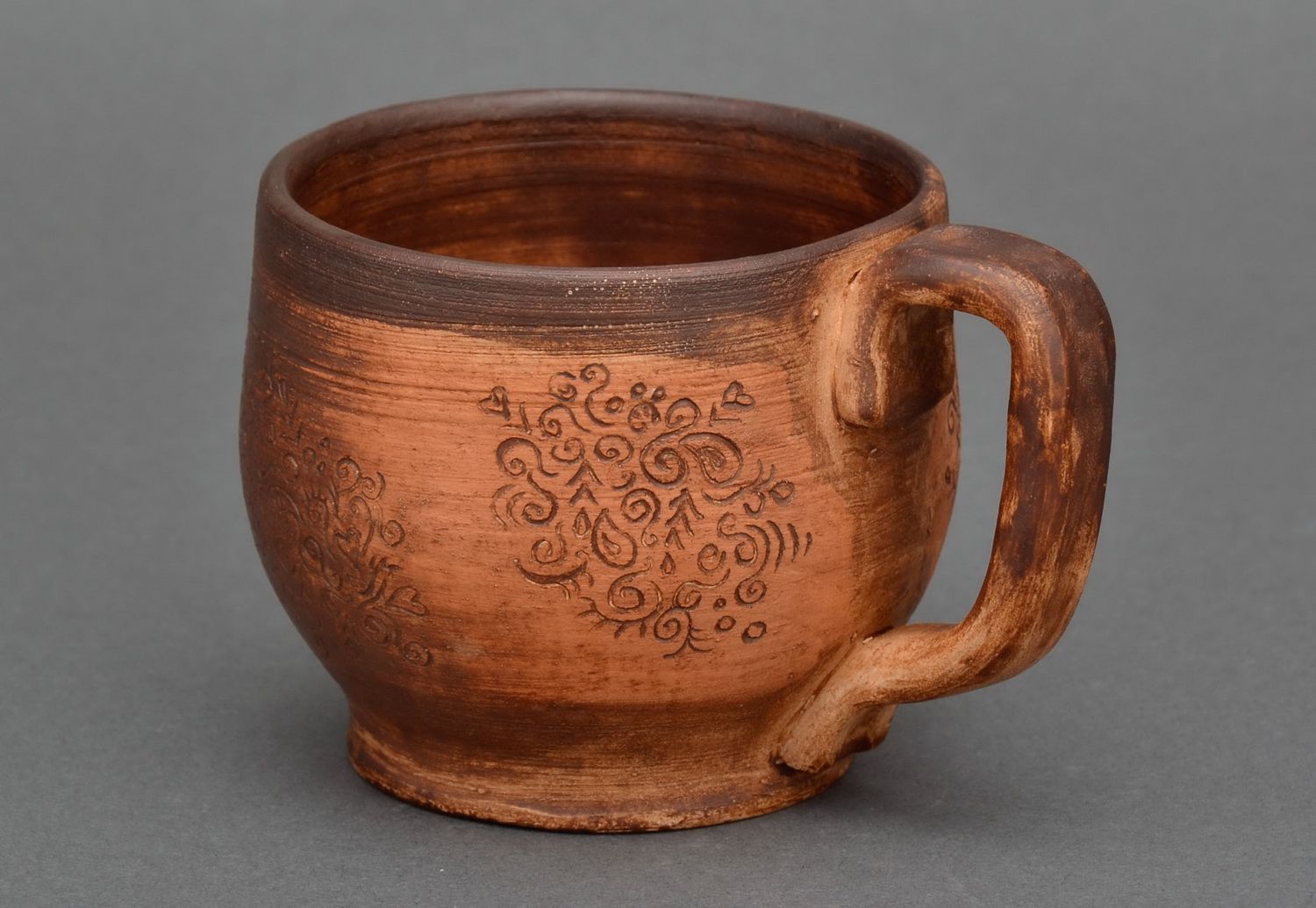 8 oz large clay coffee cup with handle and flower pattern in rustic style photo 1