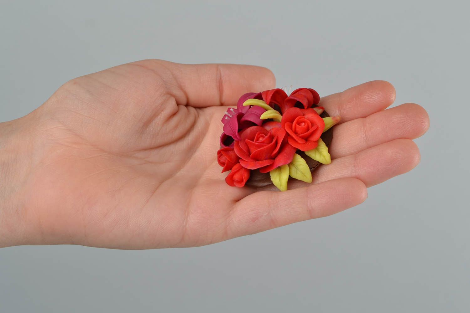 Red handmade brooch made of polymer clay in the form of flowers stylish jewelry photo 2