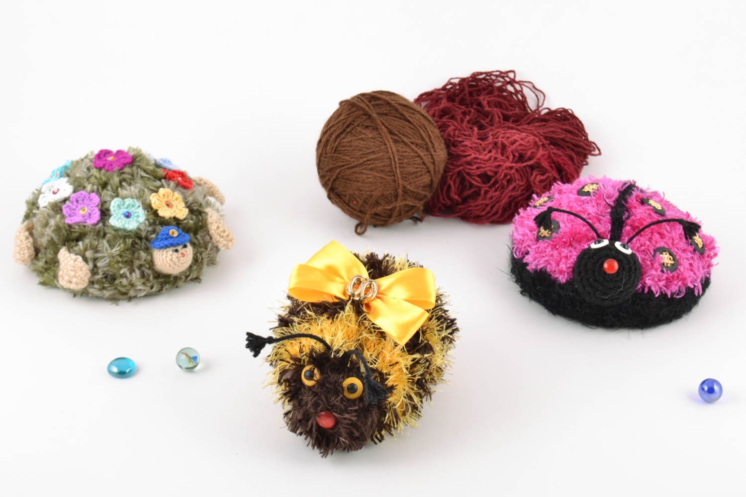 Small handmade crochet toys 3 pieces turtle ladybug and bee photo 1