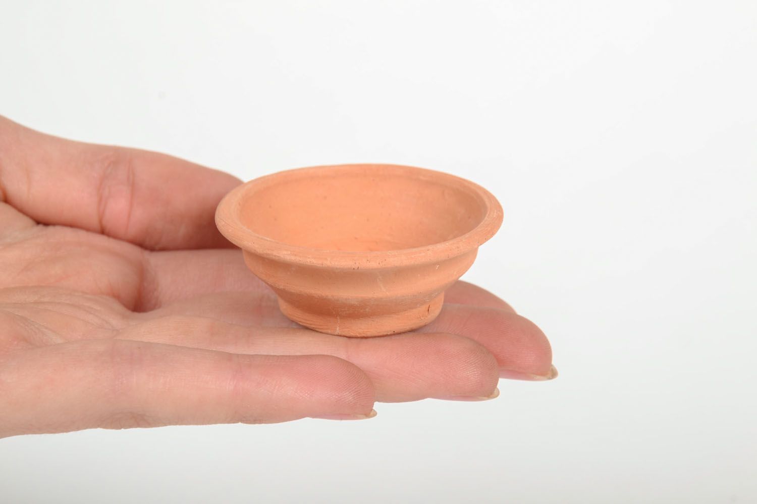 Tiny ceramic bowl photo 5