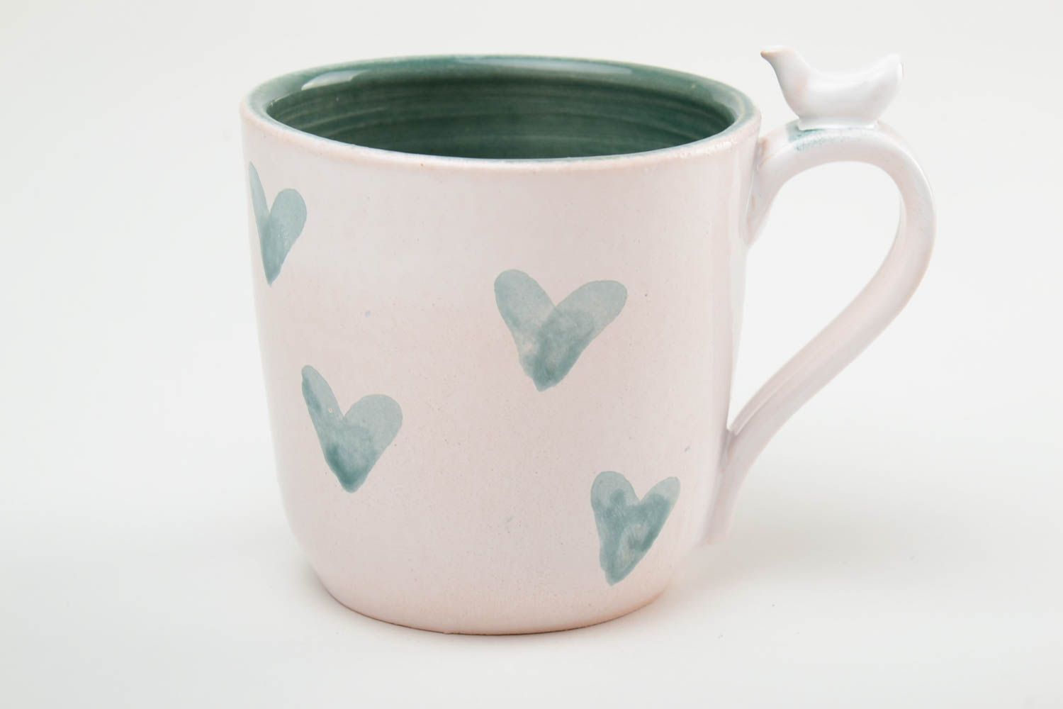 10 oz white and green ceramic cup with handle and green hearts' pattern photo 3