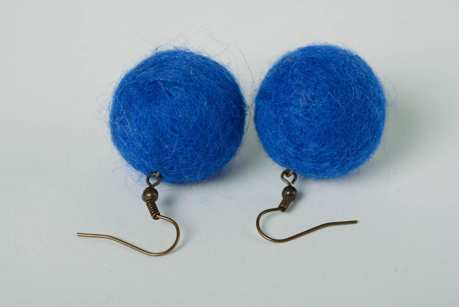 Handmade designer blue earrings made using wool felting technique beautiful jewelry photo 1