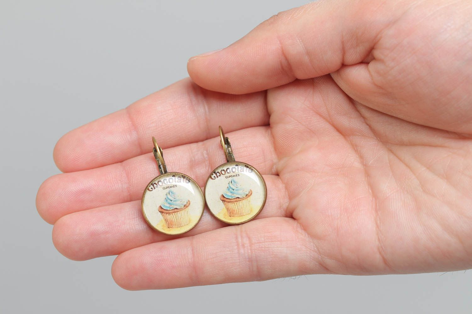 Round handmade stylish designer earrings made of glass glaze Cupcakes photo 5