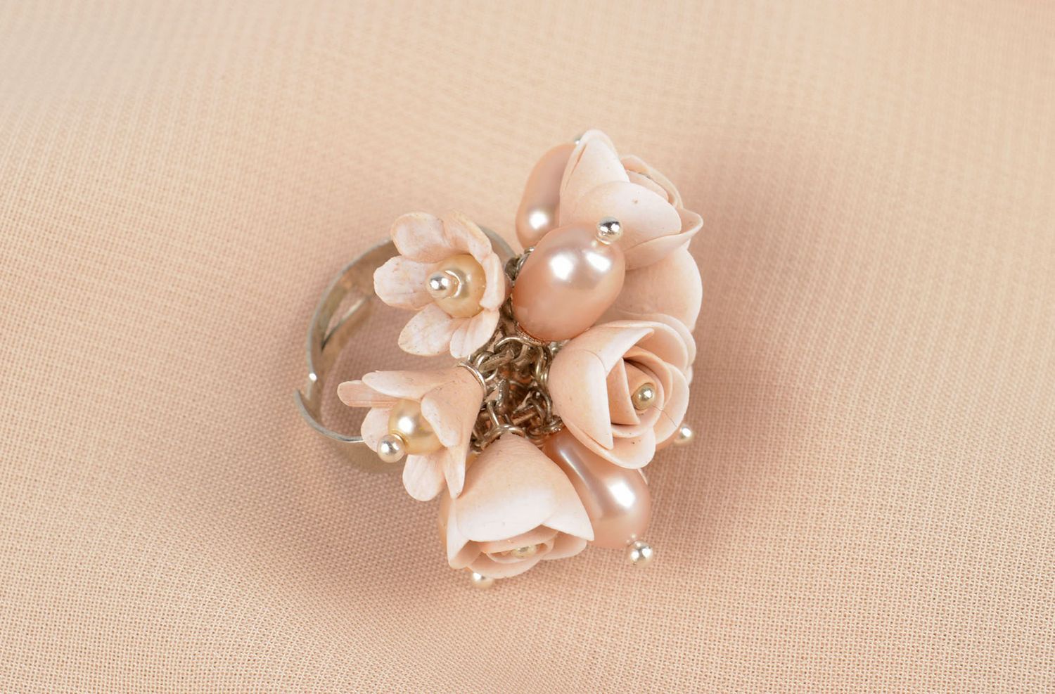 Handmade Blumen Ring beige Rosen Polymer Schmuck Accessoire für Frauen  foto 5