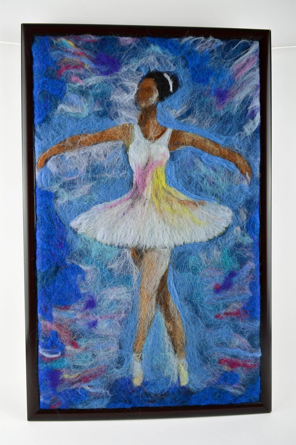Гобелен ручной работы настенное панно с балериной картина на стену с рамкой фото 1
