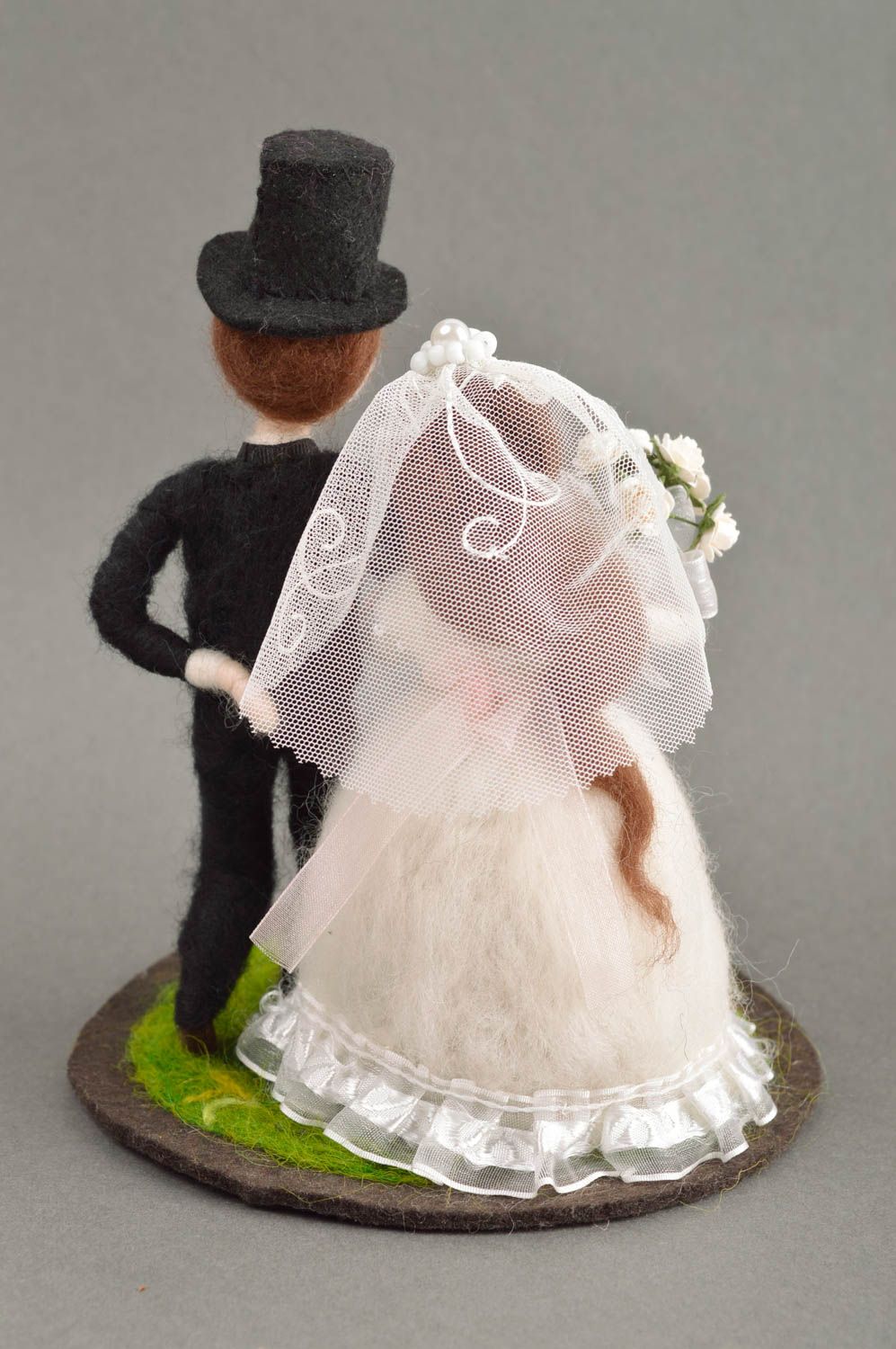 Figurine mariés faite main Poupées en laine feutrée Déco mariage originale photo 4