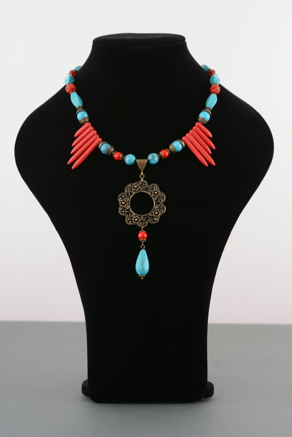 Necklace with natural stones Caribbean photo 1