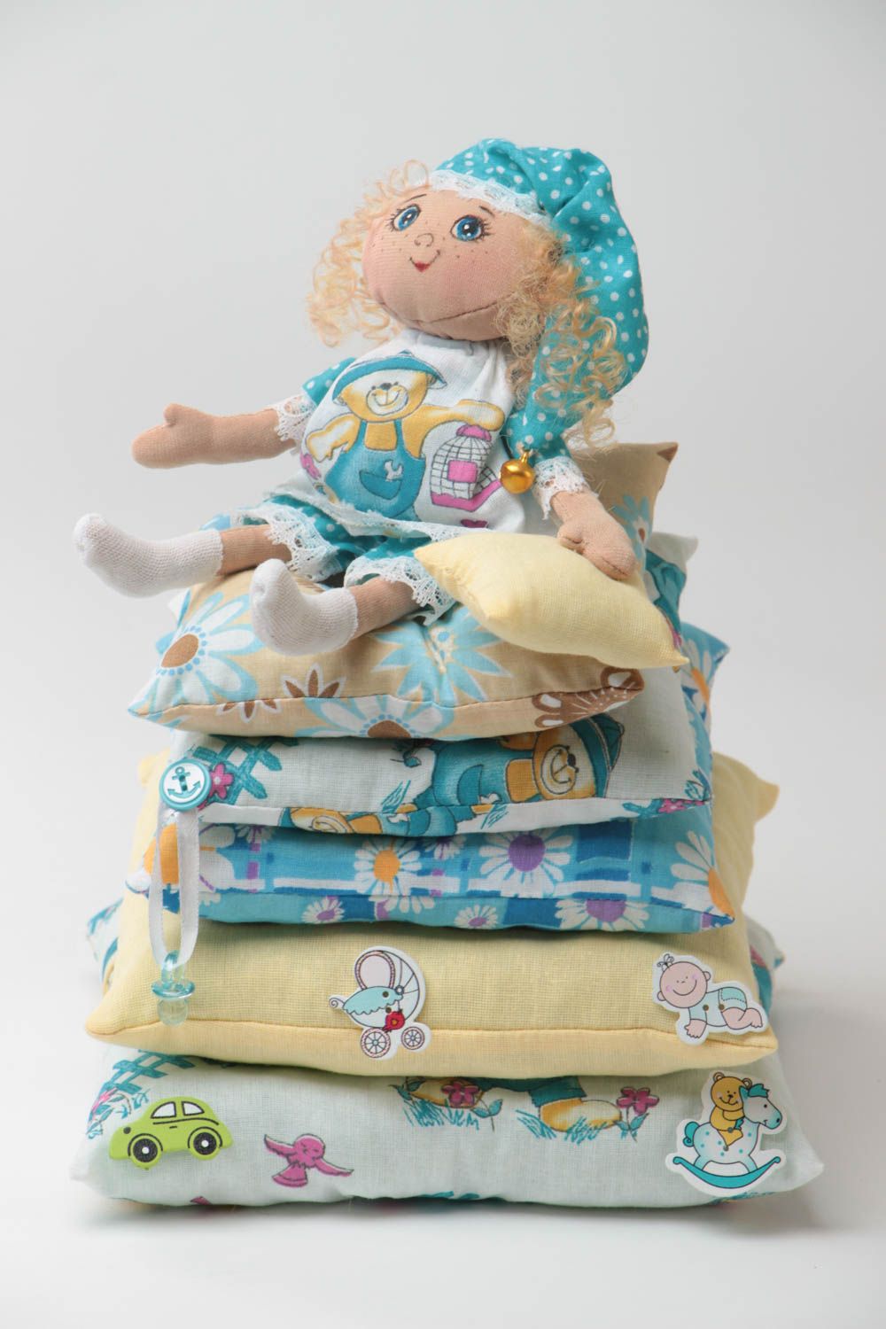 Beautiful children's handmade fabric soft toy Angel on Pillows photo 2