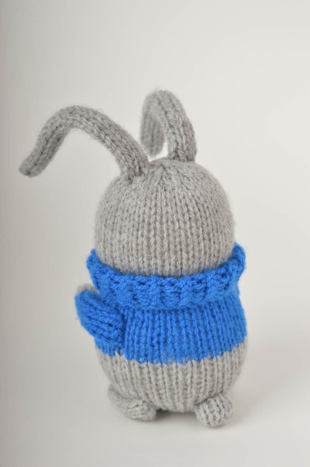 Мягкая игрушка ручной работы игрушка заяц в синем свитере детская игрушка фото 2