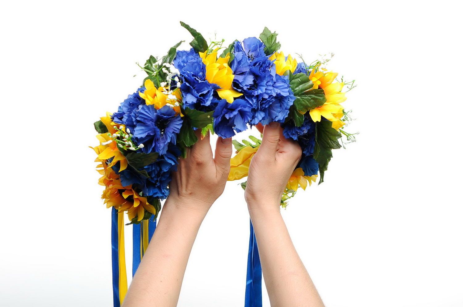 Grinalda tradicional ucraniana com flores artificiais Amarelo-azul foto 3