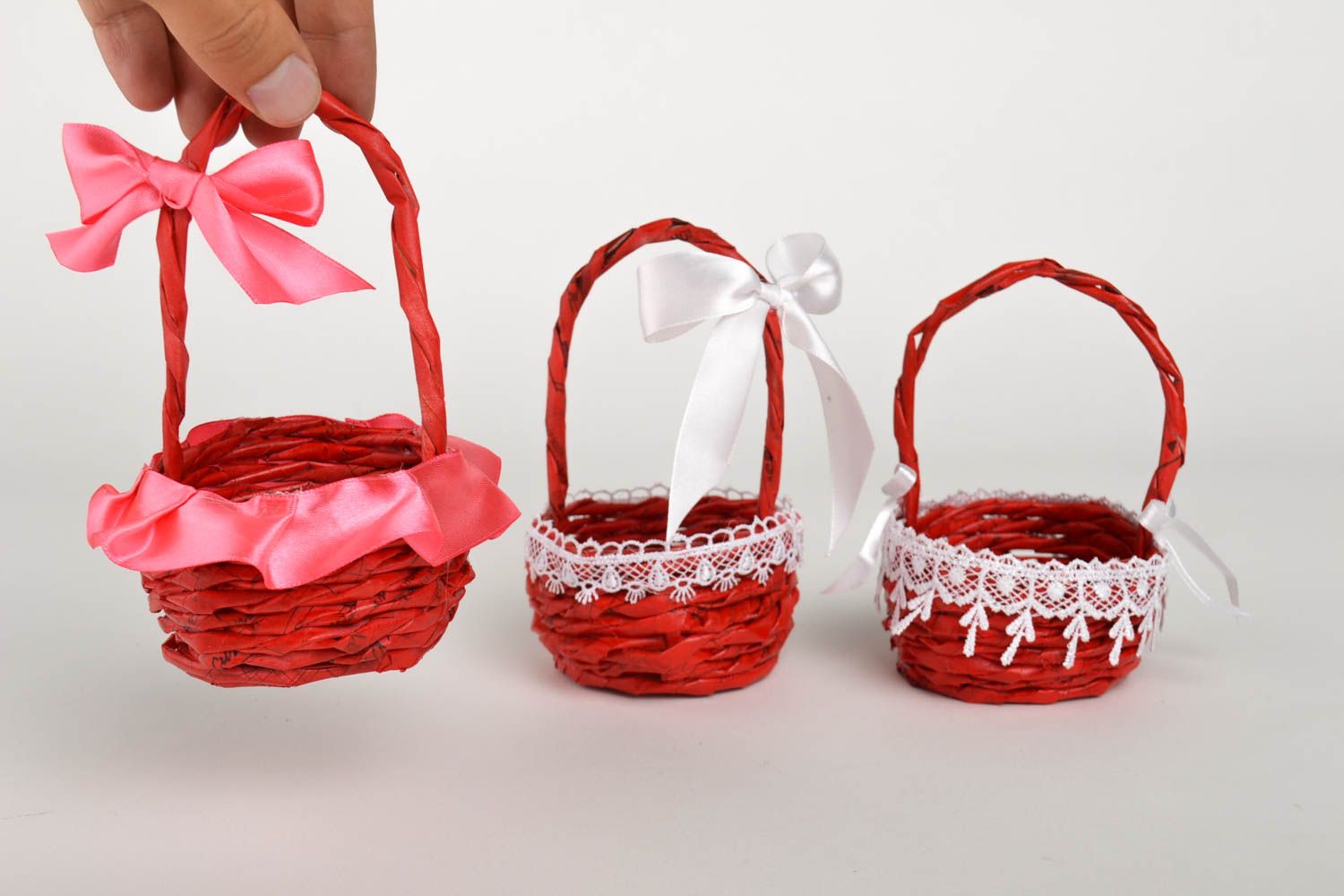 Подарочные корзины ручной работы плетеные корзины красные 3 шт корзины из газет фото 5