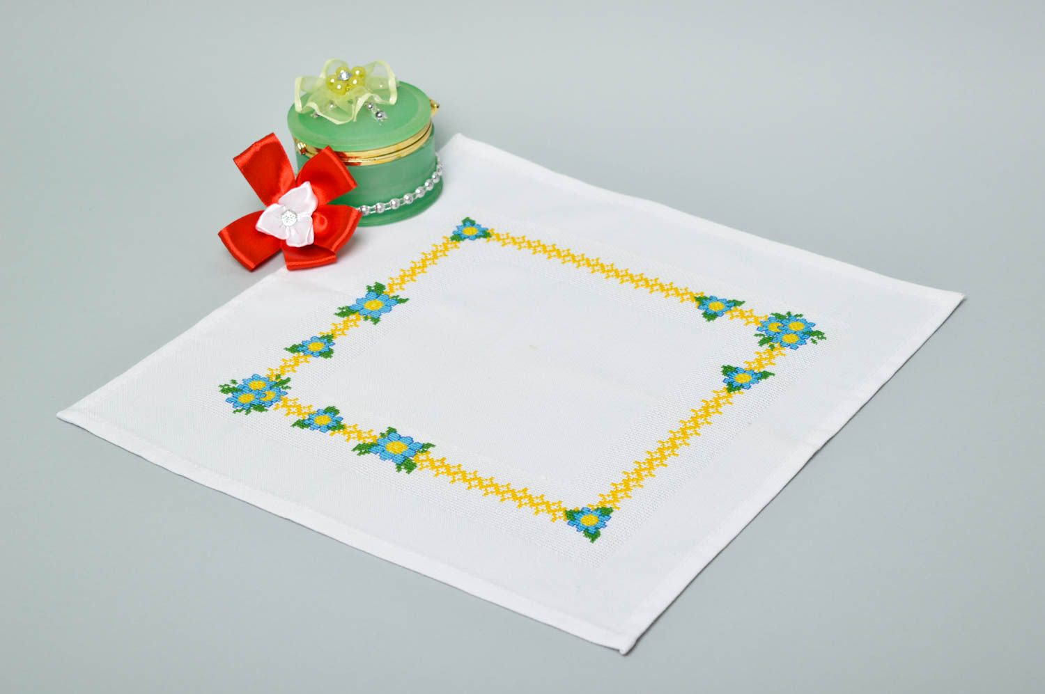 Handmade embroidered napkin stylish linen napkin designer textile for home photo 1