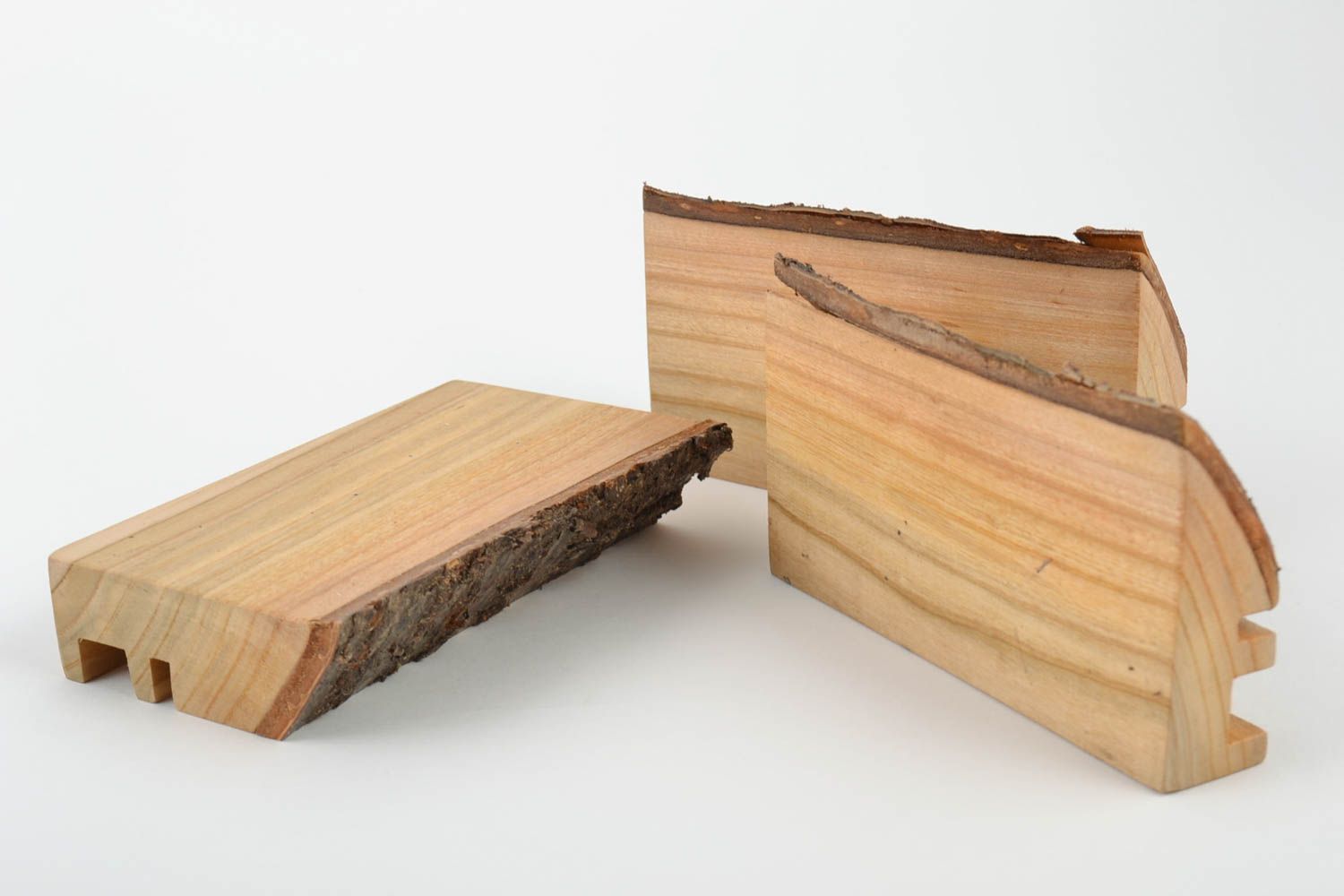 Sujetadores para tablets y celulares ecológicos de madera artesanales 3 piezas foto 4