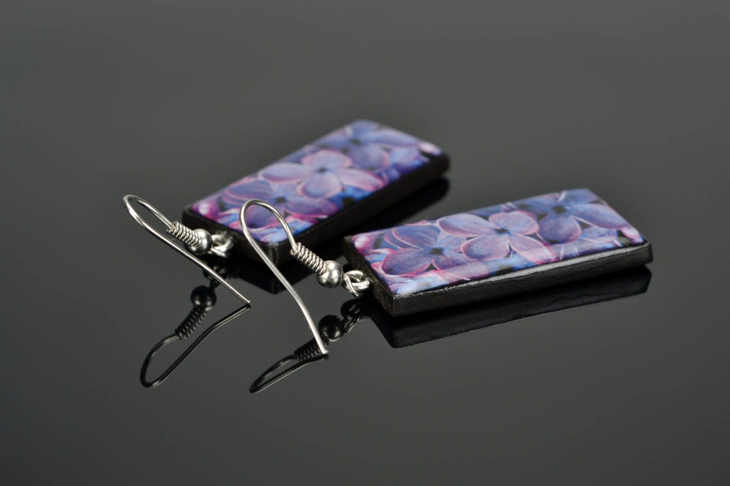 Brincos compridos de argila de polímero feitos à mão acessórios de mulher artesanais Sonho lilás foto 1