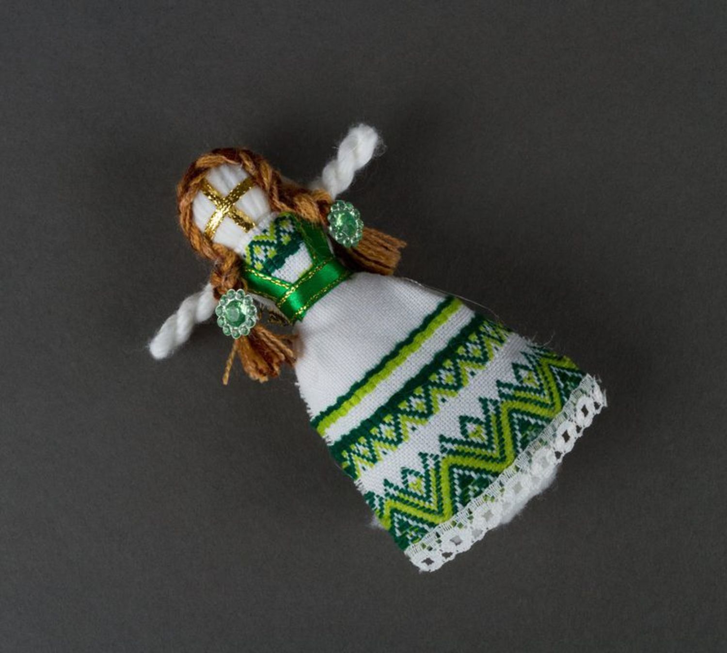 Magnete fatto a mano Bambola talismano etnica Decorazioni di frigorifero
 foto 3
