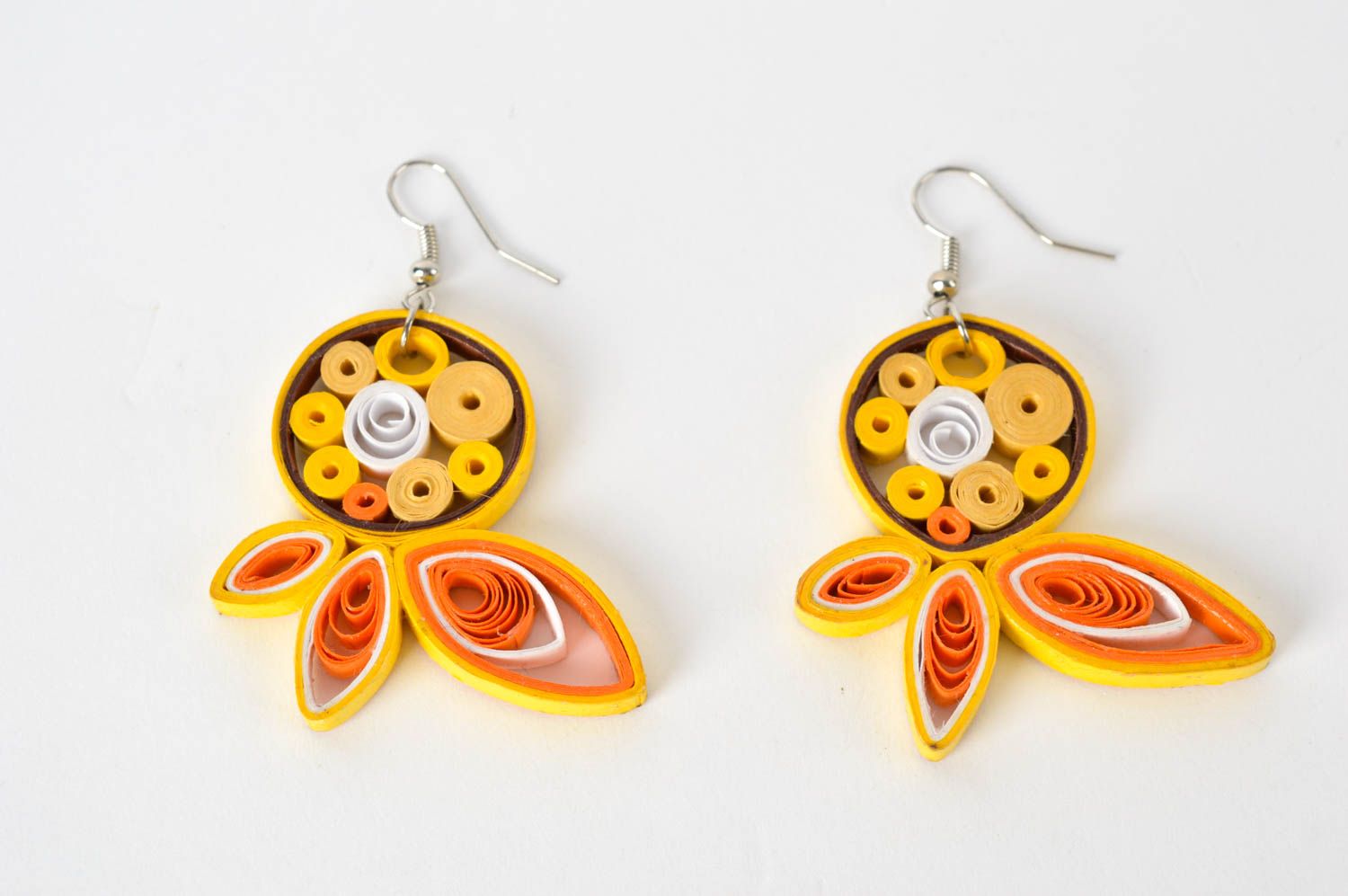 Damen Ohrringe handmade Designer Schmuck Accessoires für Frauen in Gelb  foto 2