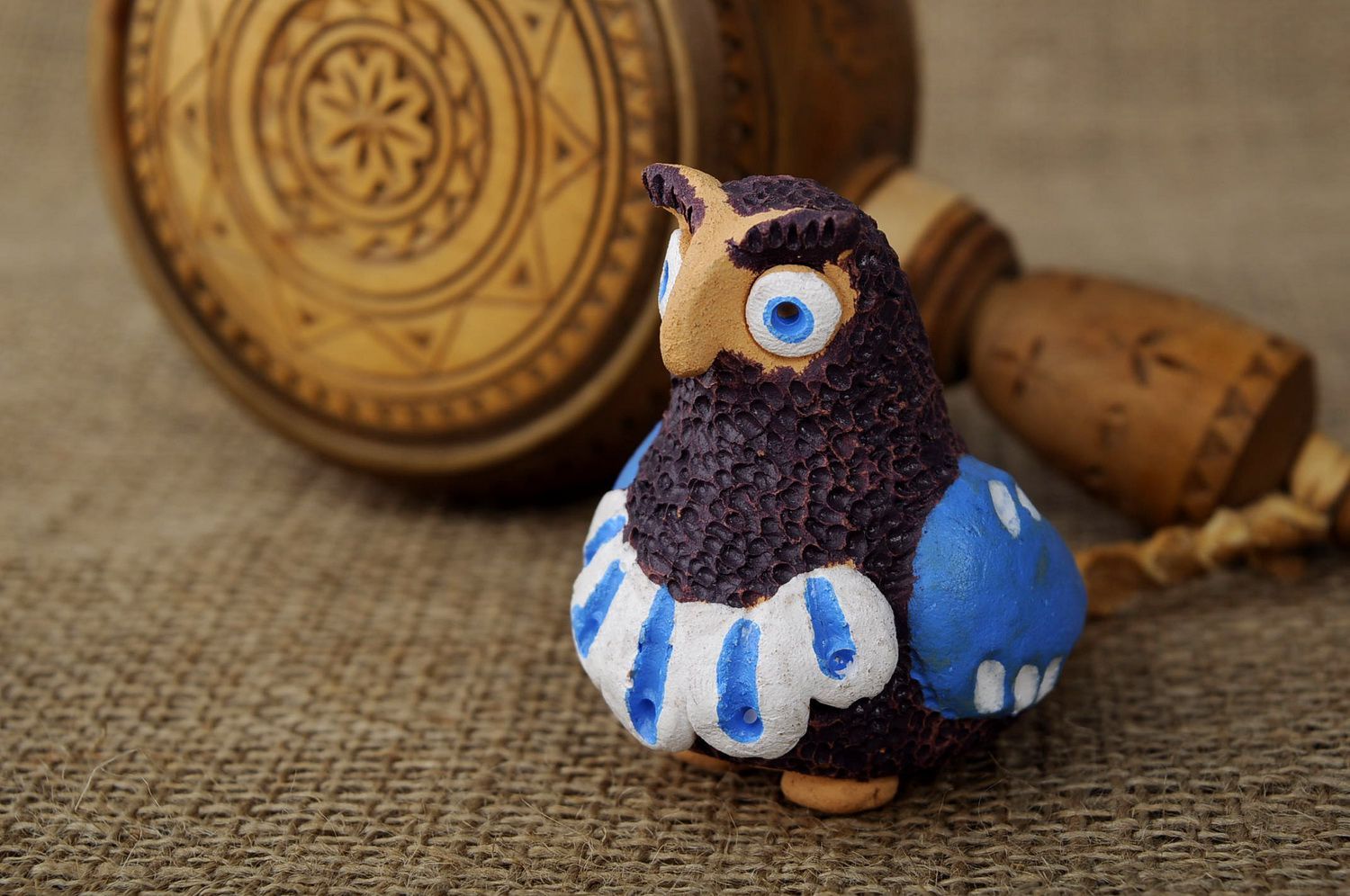 Penny whistle in the form of owl made of clay photo 5