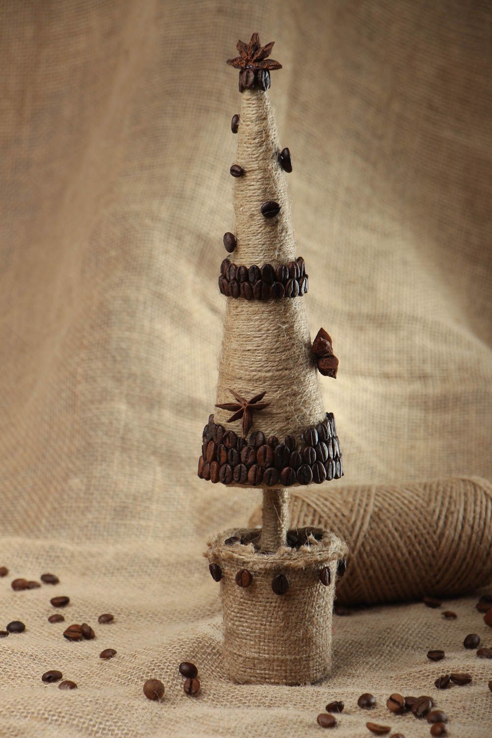 Homemade topiary with coffee grains photo 5