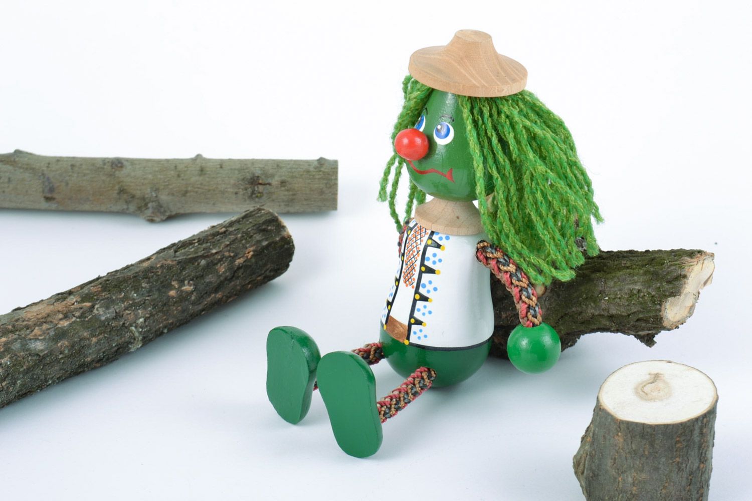 Handgemachtes originelles Öko Spielzeug aus Holz mit Bemalung Wassermann Geschenk foto 1
