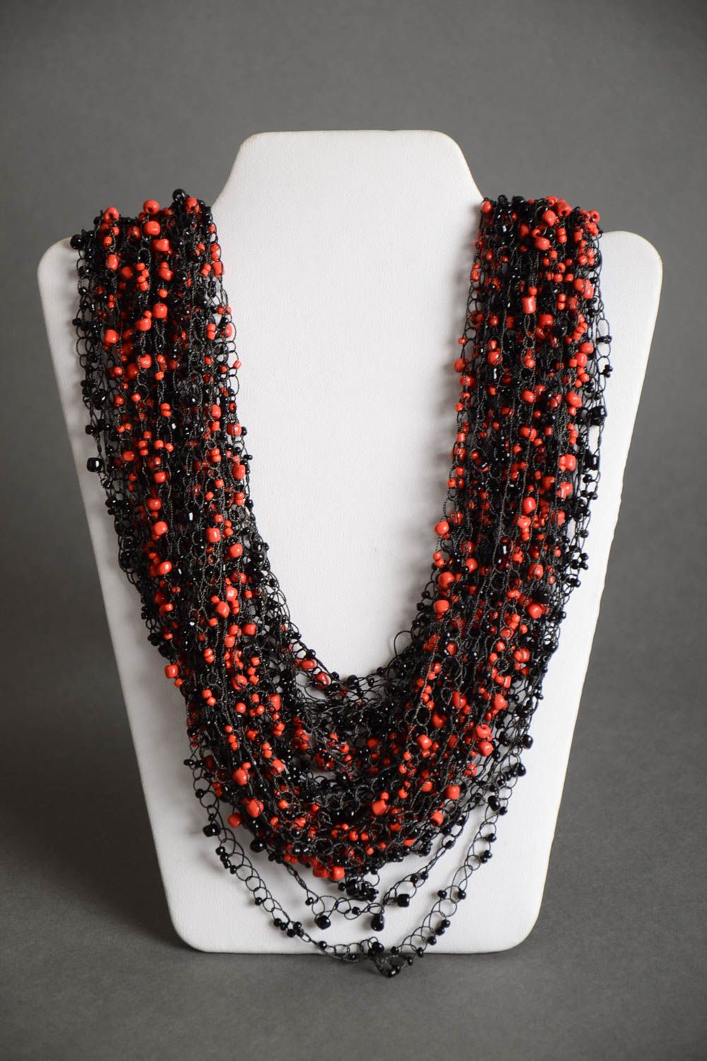 Handmade volume airy expressive necklace crocheted of red and black Czech beads photo 2