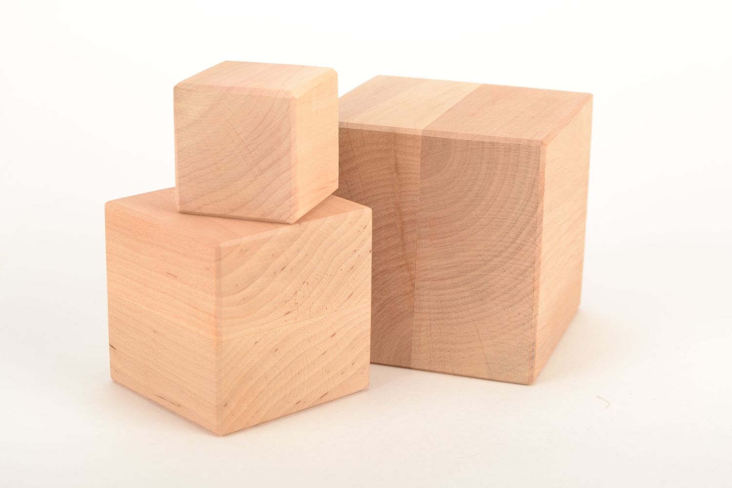Cube en bois fait main pour serviettage photo 3