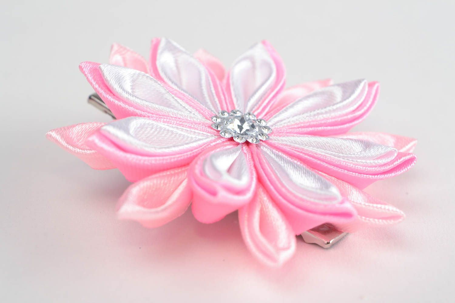 Pink and white handmade designer children's satin ribbon flower hair clip photo 4
