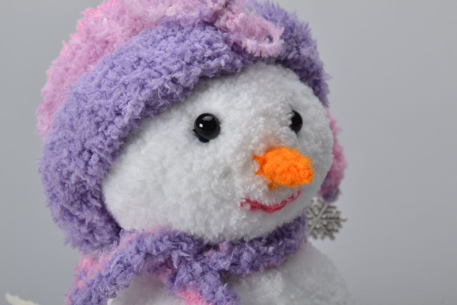 Unusual knitted toy Snowman photo 4