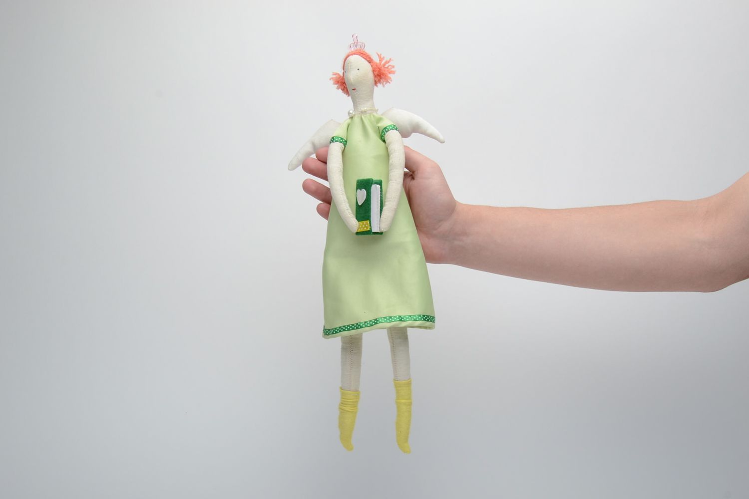 Игрушка кукла из ткани королева  фото 5