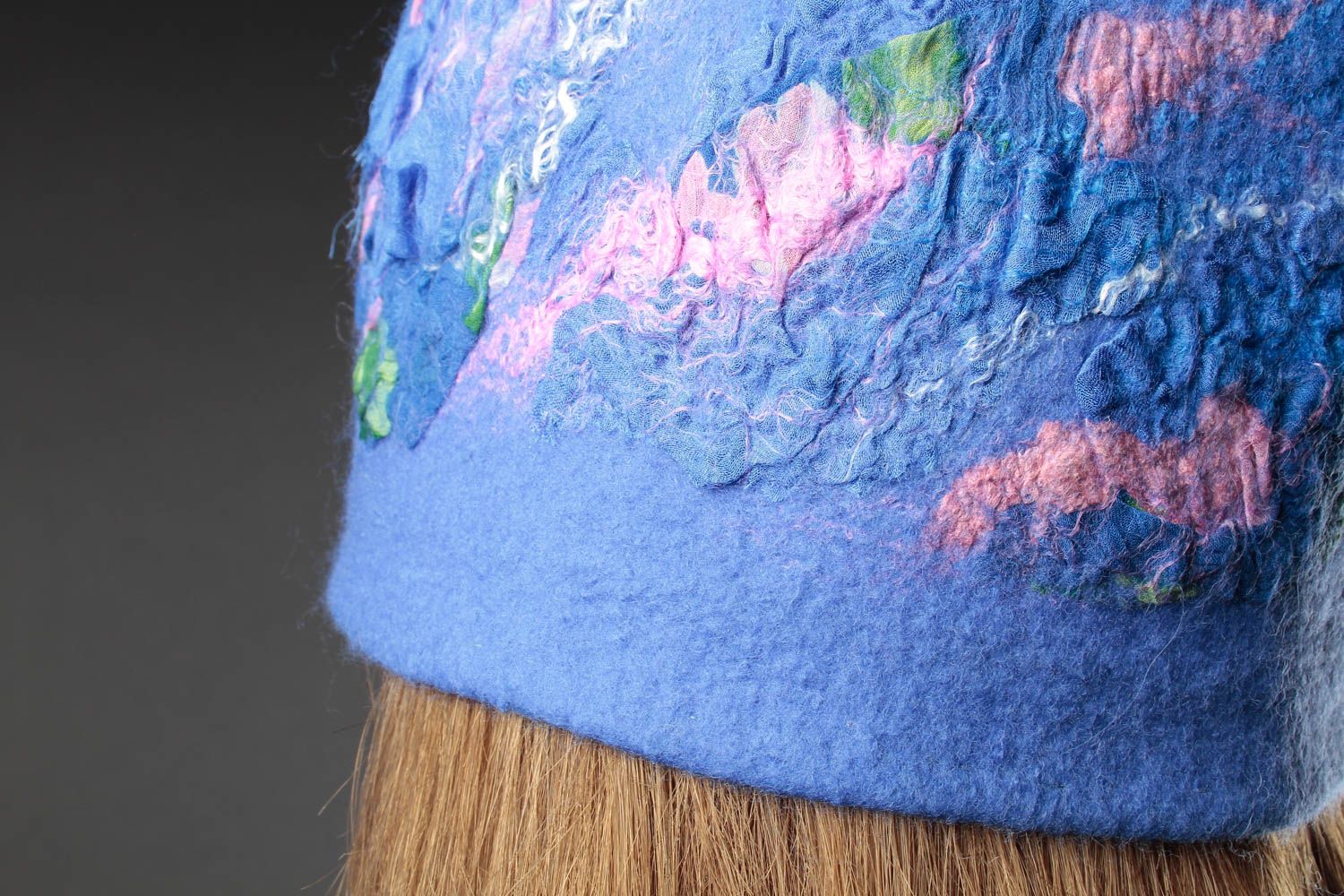 Handmade blaue Mütze Damen Accessoire Wintermütze Damen hübsch ausgefallen foto 2