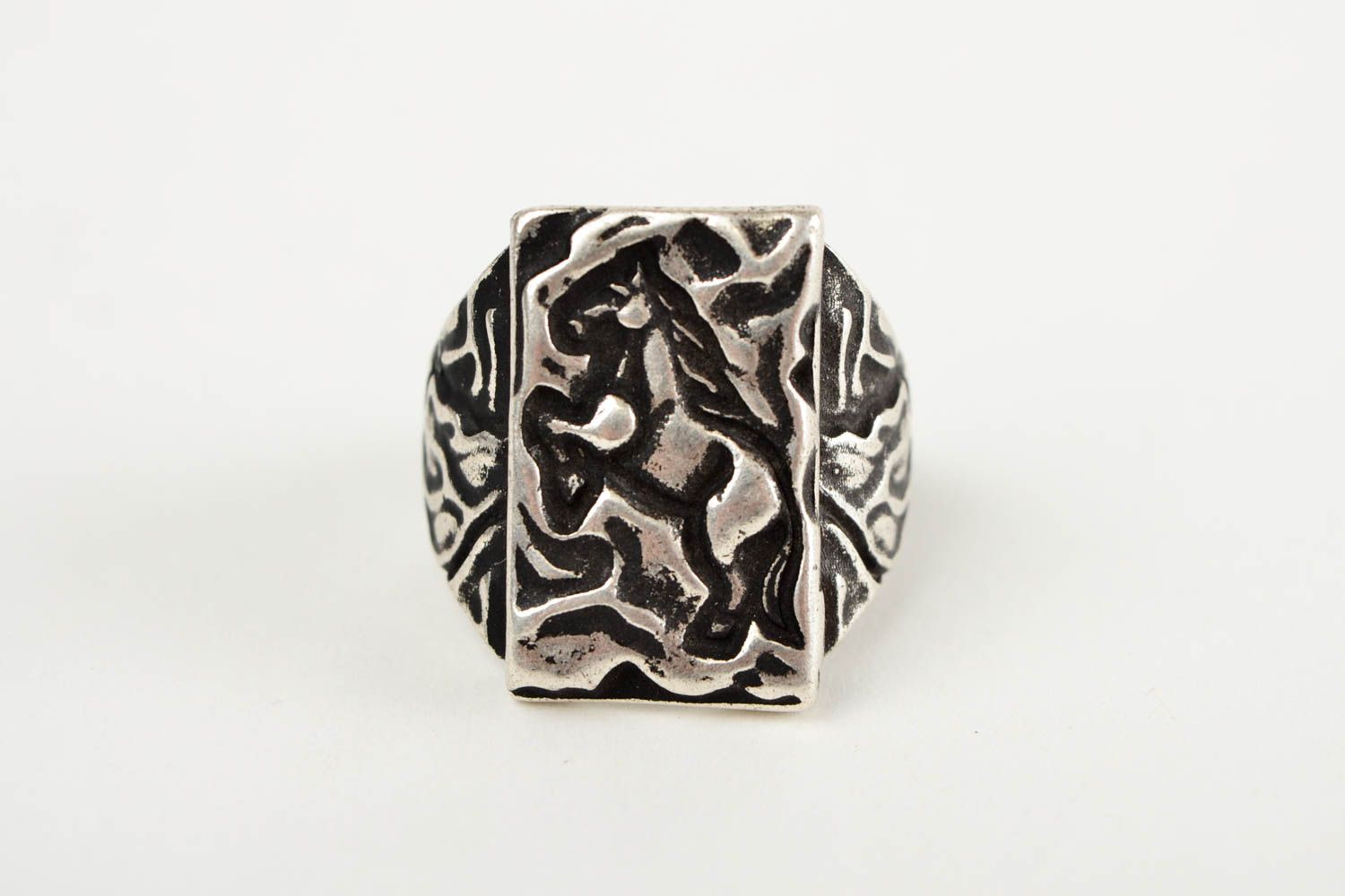 Handmade Ring Damen hochwertiger Modeschmuck ausgefallener Ring aus Metall  foto 3