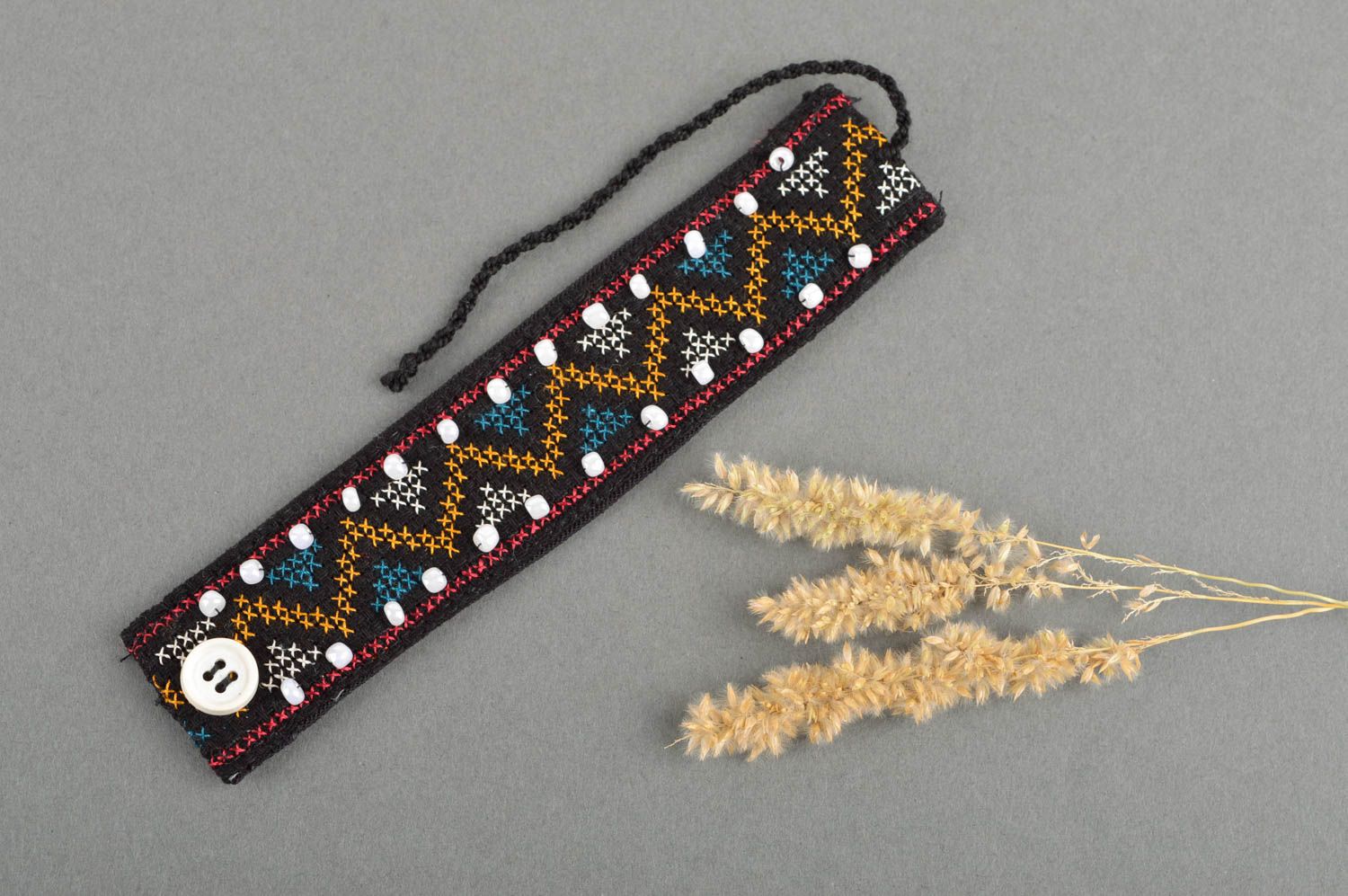 Bracelet textile Bijou fait main Accessoire femme ethnique brodé moulinés photo 1