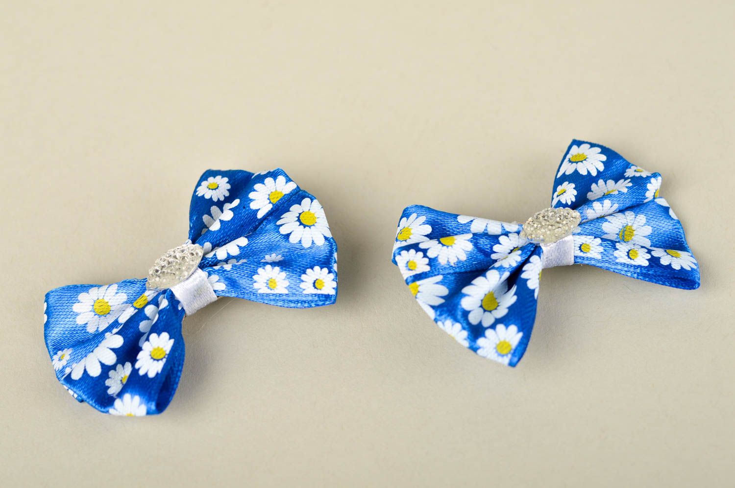 Barrettes noeuds faites main 2 Pinces cheveux bleues florales Cadeau pour fille photo 2