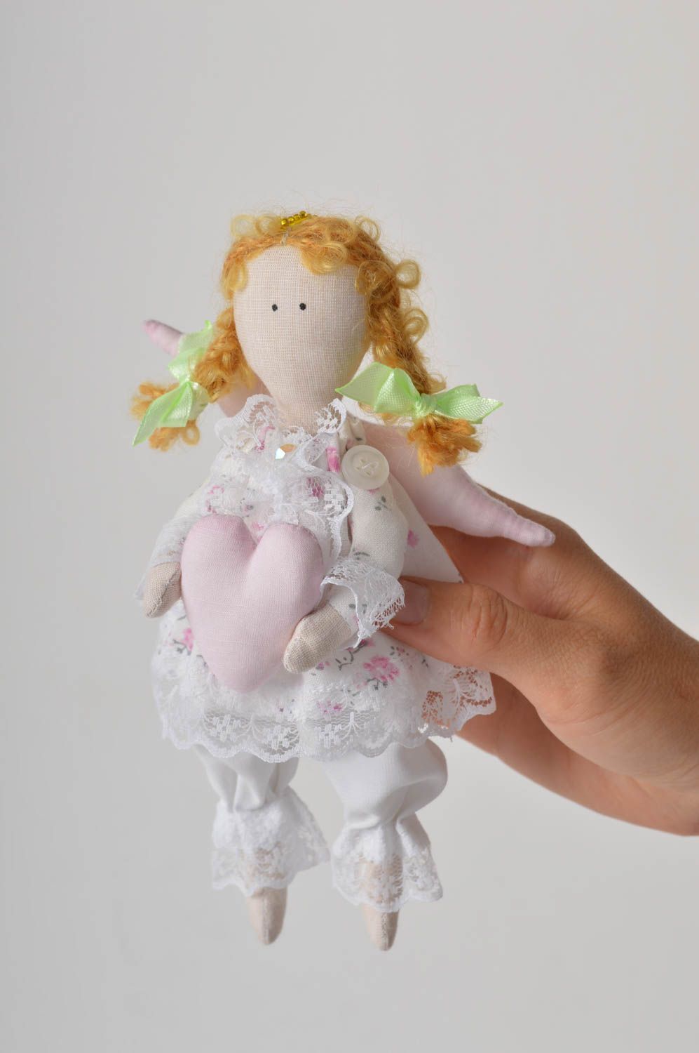 Juguete artesanal de tela natural muñeca de peluche regalo original para chica foto 5