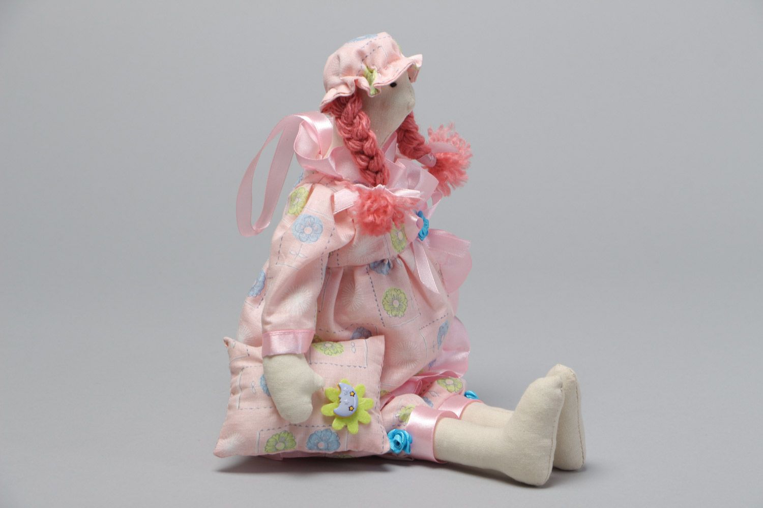 Авторская кукла сплюшка тканевая ручной работы для детей и дома симпатичная фото 2