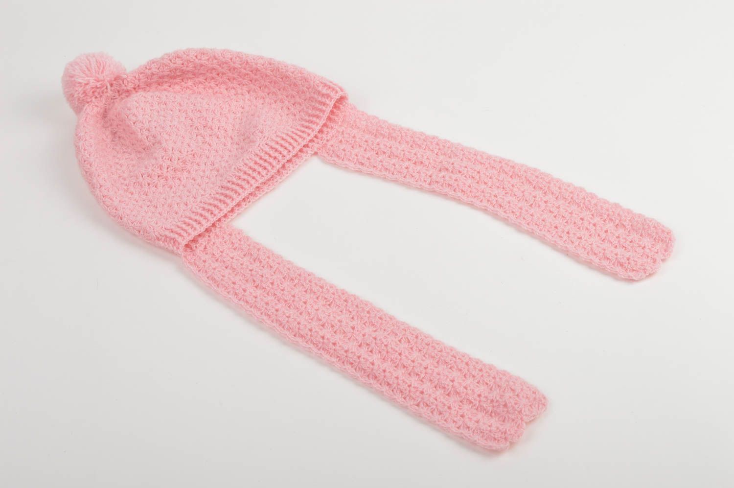 Шапка для девочки ручной работы зимняя шапка розовая вязаная шапка на завязках фото 2