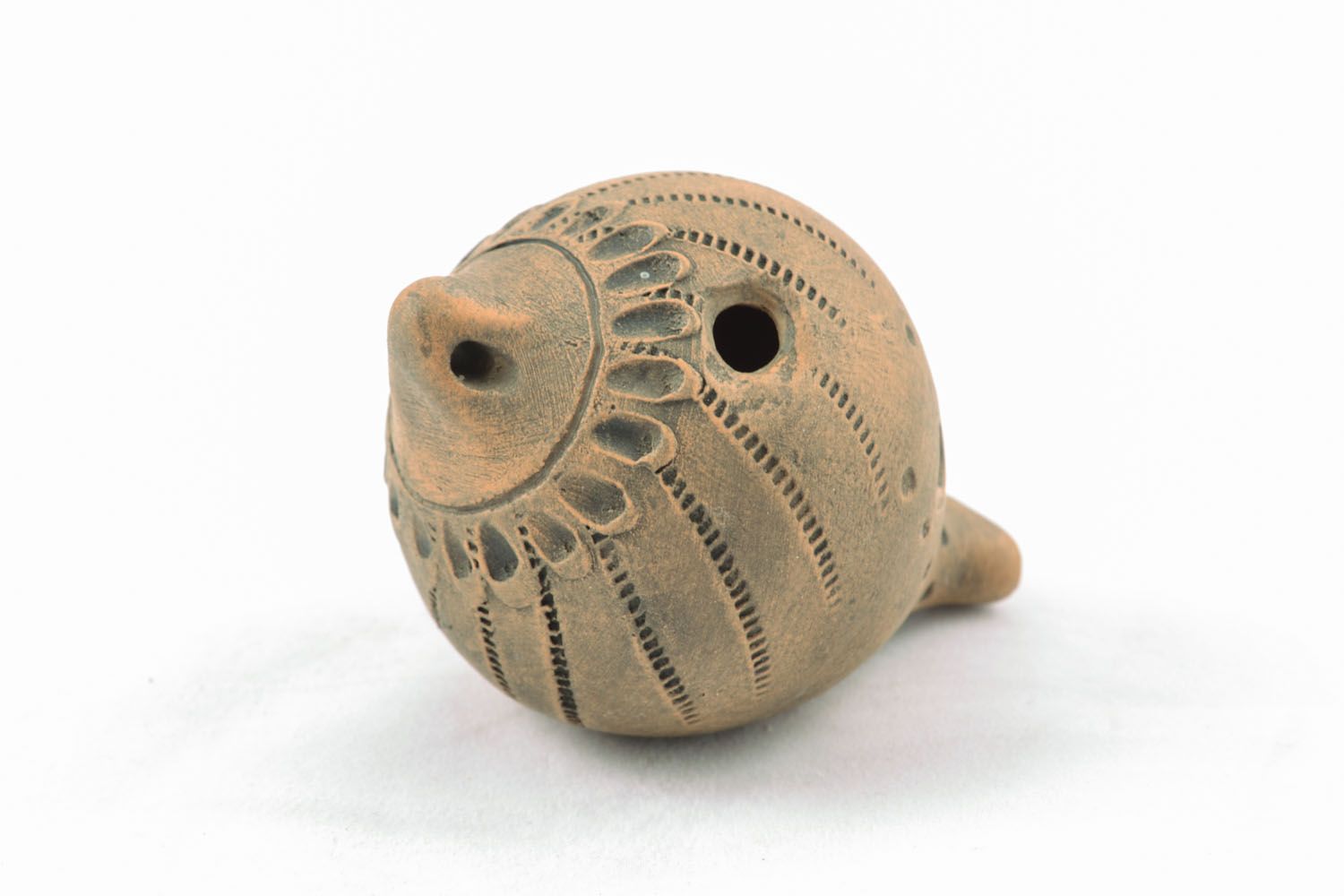 Children's ceramic penny whistle photo 2